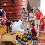 Thùng xốp đựng nước mắm đi máy bay Địa điểm bán thùng xốp Ứng dụng thùng xốp  Thùng xốp đựng nước mắm Vũng Tàu Thùng xốp đựng nước mắm Tân Sơn Nhất Thùng xốp đựng nước mắm Tân Bình Thùng xốp đựng nước mắm Phú Quốc Thùng xốp đựng nước mắm Nha Trang Thùng xốp đựng nước mắm Hà Tiên Thùng xốp đựng nước mắm giá rẻ Thùng xốp đựng nước mắm Cam Ranh Thùng xốp đựng nước mắm Quy định mang chất lỏng lên máy bay vietjet Mang sầu riêng lên máy bay được không ? Ký gửi sầu riêng Có được mang son môi lên máy bay ? Có được mang rượu lên máy bay không ? Có được mang nước mắm lên máy bay không ? Có được mang nước hoa lên máy bay ? Có được mang chất lỏng trong hành lý ký gửi ? 